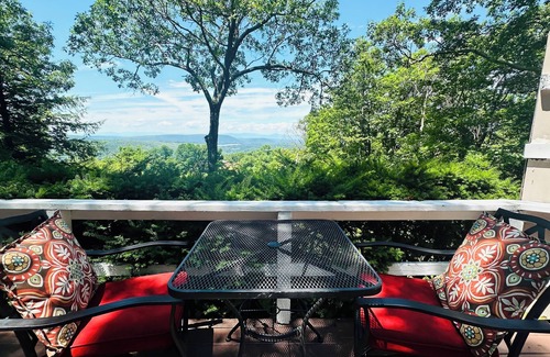 Millerton Appartement | Romantic Sunset -50 Mile Sunset Hudson River View!