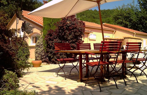 Fillols Villa | Villa romantique avec vue sur les montagnes