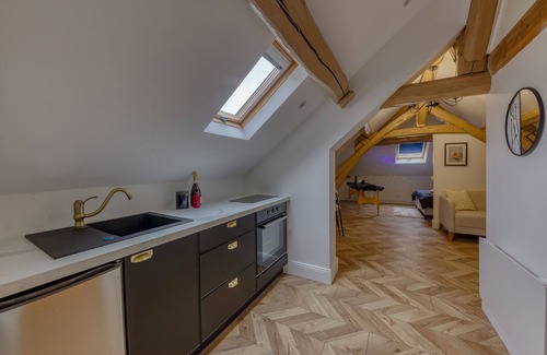 Montereau-Fault-Yonne Appartement | Romantique Love Room /15mn Fontainebleau