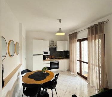 Zona IV Casal Boccone Appartement | Rome & Giulietta apartment