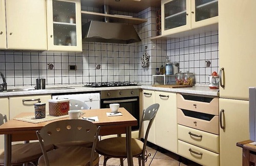 Garbatella Appartement | Rome--in the heart of the city