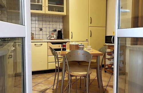 Garbatella Appartement | Rome--in the heart of the city