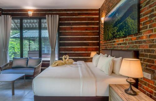 Sembrong Cabine | Rompin Rainforest Lodge