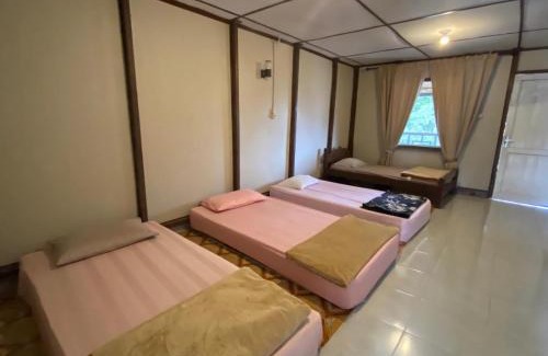 Berastagi Maison | RON'S Guest House Berastagi