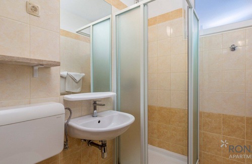 Cervar Porat Appartement | Rona Apartment Volta Standard