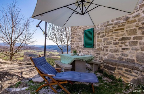 Boljun Appartement | Apartment Stone house Janja nr. 2