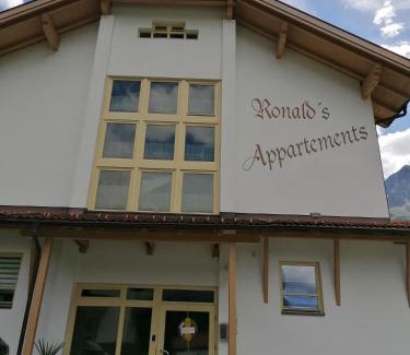 Sankt Leonhard im Pitztal Appartement | Ronalds Appartements