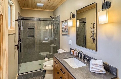 Inlet Cottage | Ronnie's Guest House