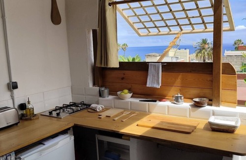 Puerto de la Cruz Cabine | Roof Cabin, en la Azotea de la Casa con Vistas al Horizonte Demar