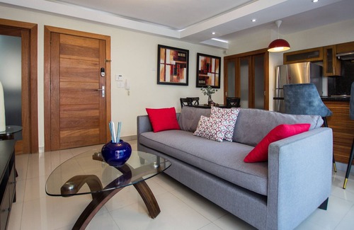 Bella Vista Appartement | Rooftop Pool Gym Beautiful Apartment Downtown City