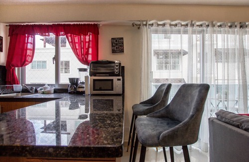 Bella Vista Appartement | Rooftop Pool Gym Beautiful Apartment Downtown City