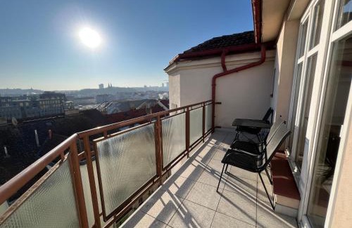Smichov Appartement | Rooftop Prague view apartment