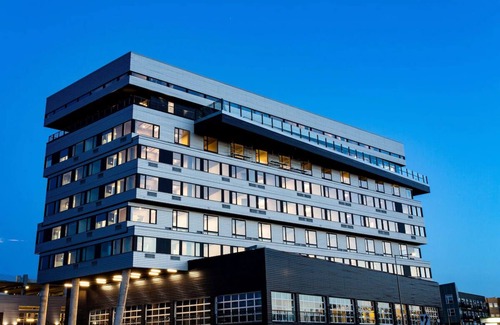 River North Art District Hôtel | Rooftop Views & Plunge Pools at Boutique Hotel in RiNo District - 2 Units