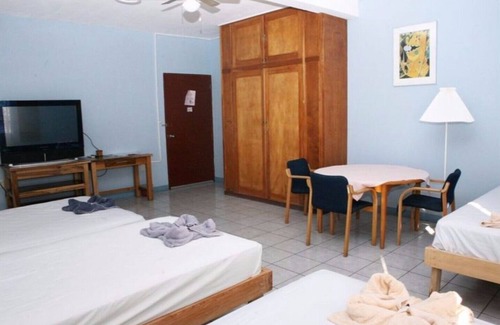 Managua Lit Et Petit-Déjeuner | CHAMBRE 1-A LIT DE MARIAGE