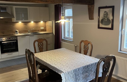 Ortenberg Appartement | Chambre 1 avec jardin partagé et Wi-Fi