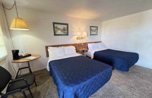 Downs Hôtel | Room 103 - Double Full - Sleeps 4 - West Lake Grandvue Inn