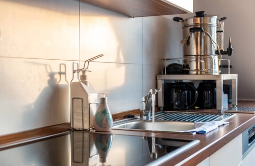 Reichenau Appartement | Chambre 'Zimmer 3' avec jardin partagé et Wi-Fi