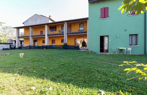 Campagnolo Appartement | Chambre 'Amilcare' avec terrasse partagée, Wi-Fi et climatisation