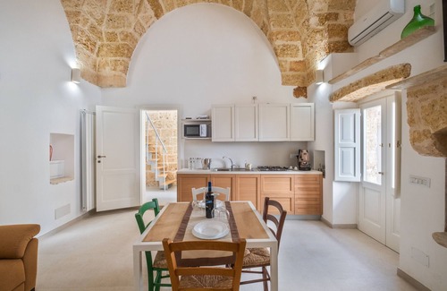 Montesano Salentino Lit Et Petit-Déjeuner | Chambre "Dimora Botte" avec terrasse privée, Wi-Fi et climatisation