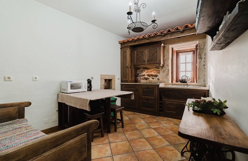 Montalegre Appartement | Chambre 'Duplo - 1' avec Terrasse partagée et Wi-Fi