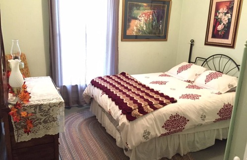 Sextonville Autre | Room for a crowd at Akey Valley in southwest Wisconsin