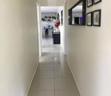 Kallangur Maison | Room for rent