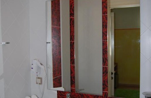 Kastoria Maison | Room "honeybee" in a neoclassical house