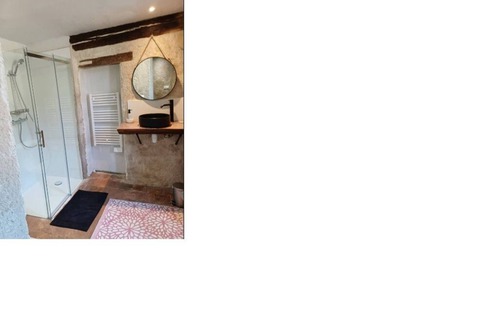 Mauvieres Lit Et Petit-Déjeuner | Room in 15th-century castle tower