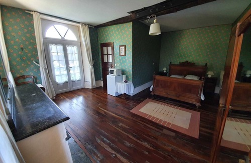 Saint-Pe-de-Bigorre Lit Et Petit-Déjeuner | Room in a 17th-century manor house