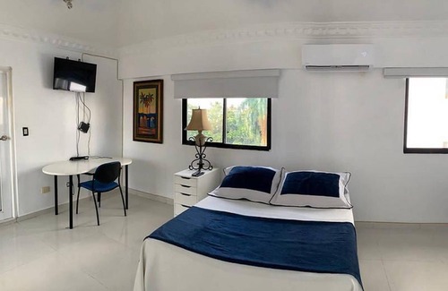 Ciudad Universitaria Maison | Room in Condo - Cozy Private Room in El Malecón, Santo Domingo