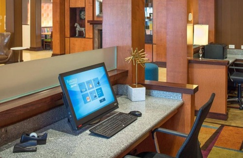 Bridgeton Maison | Room in Portland, Oregon, minutes from PDX and downtown