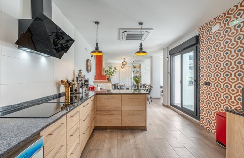 Murchas Appartement | Chambre 'La Boheme 1' avec vue sur la montagne, Wi-Fi et climatisation