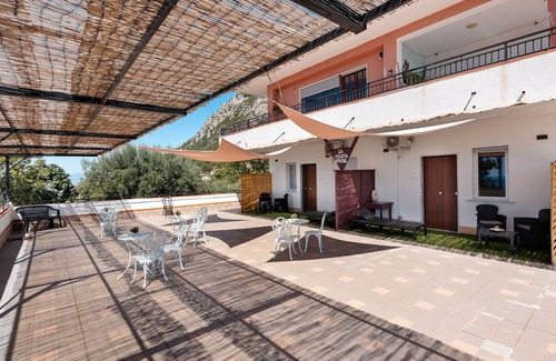 Capaccio-Paestum Appartement | Chambre 'La Fiesta' avec vue sur la mer, Wi-Fi et climatisation