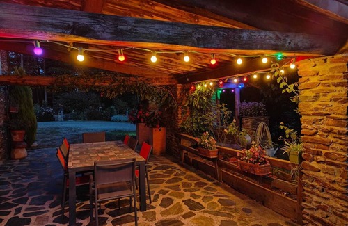Saumane Appartement | Chambre 'Le Moint Aigoual' avec terrasse partagée, jardin partagé et Wi-Fi