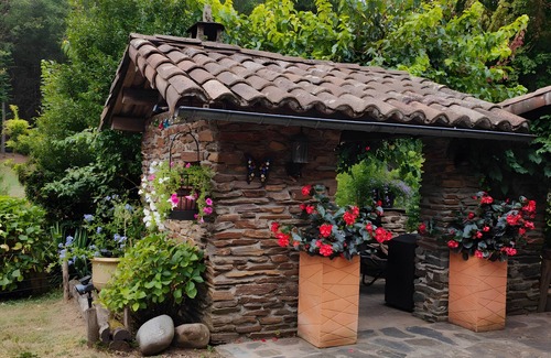 Saumane Appartement | Chambre 'Le Moint Aigoual' avec terrasse partagée, jardin partagé et Wi-Fi