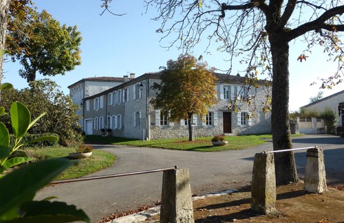 Tournecoupe Maison | Chambre MAUVE, Chambres d'Hôtes Saint Roch, piscine couverte chauffée
