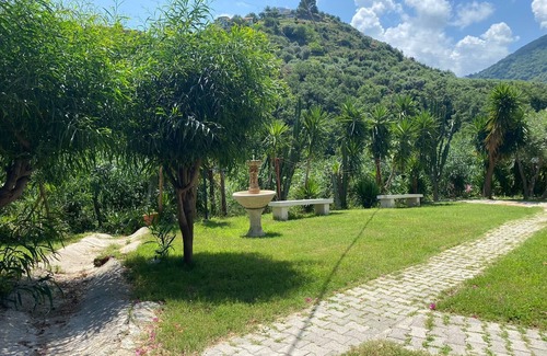 Gioiosa Marea Maison | Room-michelangelo House, Mono