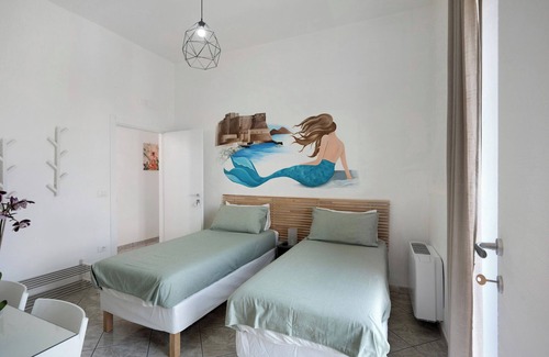 Pagani Lit Et Petit-Déjeuner | Room 'Napoli' with Shared Terrace, Wi-Fi and Air Conditioning