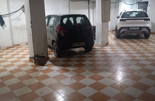 Indirapuram Appartement | Room near sec 62