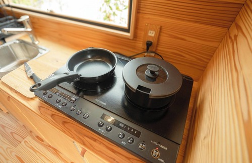 Utsunomiya Cottage | Room only 1 night plan Wooden trailerstyle tiny house lodging bedding futon /Utsunomiya Tochigi