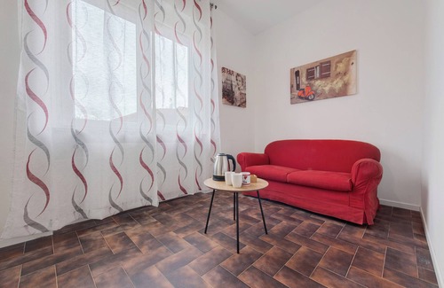 Alzate Brianza Appartement | Chambre "Rossa" avec terrasse partagée et Wi-Fi