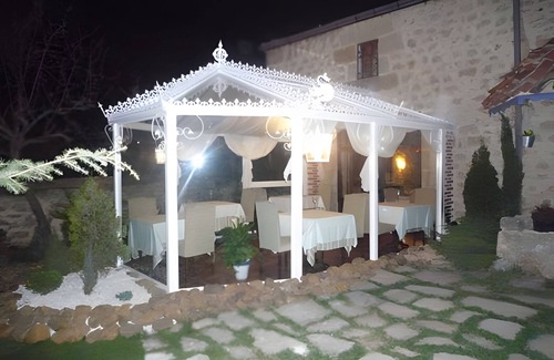 Ocenilla Appartement | Chambre "Suite 5" avec vue sur les montagnes, terrasse partagée et Wi-Fi
