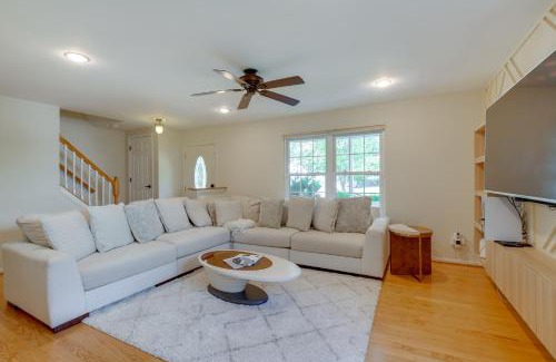 Maryland City Maison | Room to Work and Relax! Laurel Home with Office, Yard