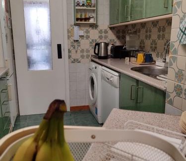 La Linea de la Concepcion Maison | Room with private bathroom in shared apartment 50m from Gibraltar