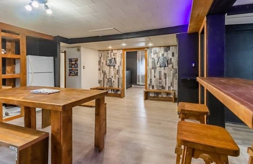 Les Rivieres Appartement | Room with parking and private bathroom