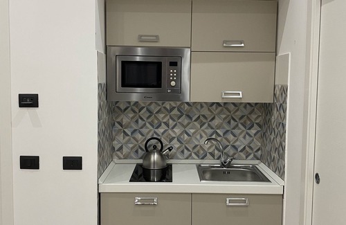 Cercola Maison | Room25sqm Guest House Center
