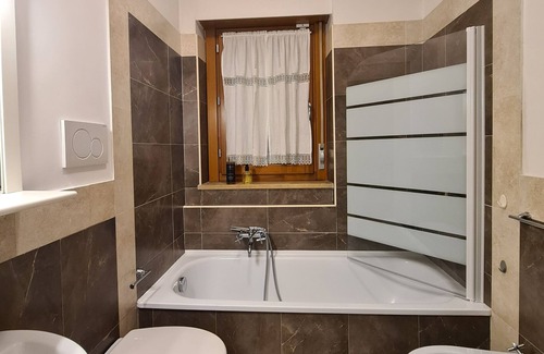 Rome Province Appartement | Rooms And Comfort Apartment