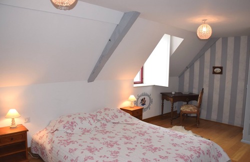 Leyritz-Moncassin Maison | CHAMBRES, région Bordeaux, route des vins , thermes, cures.