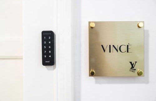 Centro Storico Maison | ROOMS DA VINCÈ Arte & Emozioni