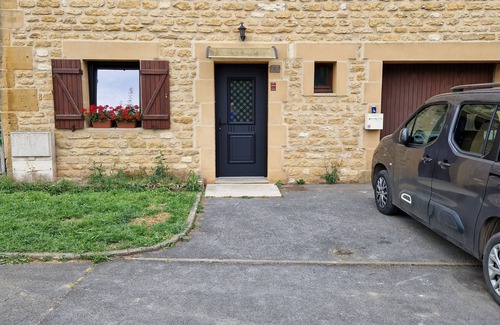 Vendresse Lit Et Petit-Déjeuner | Chambres à louer region vendresse 2 chambres étage plus un salon rdc Terrain,